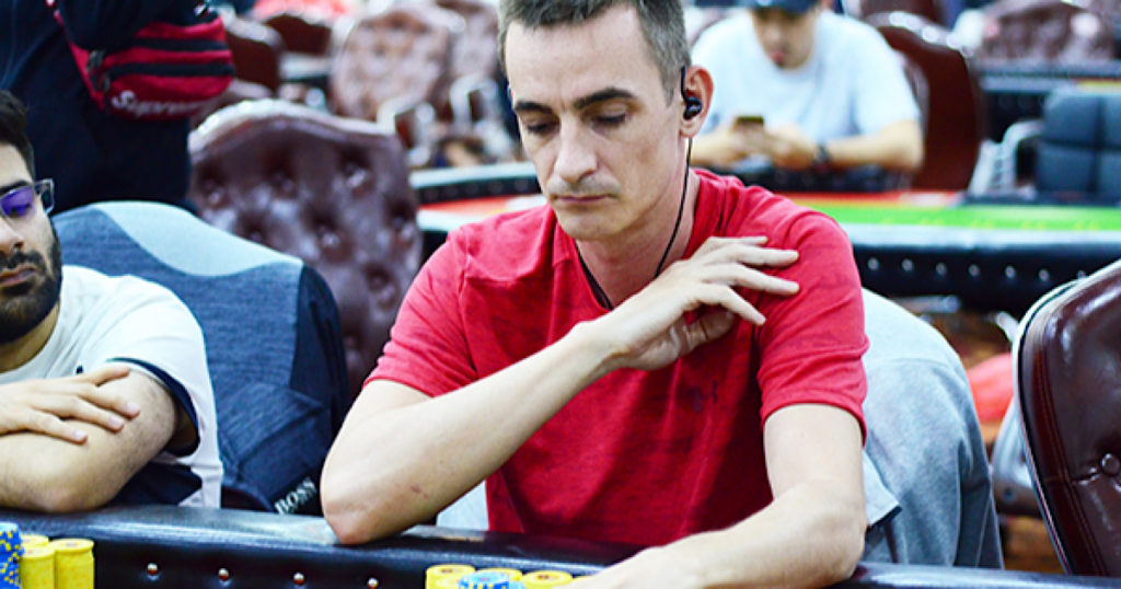 ポーカープレイヤー: Vincent Chauve